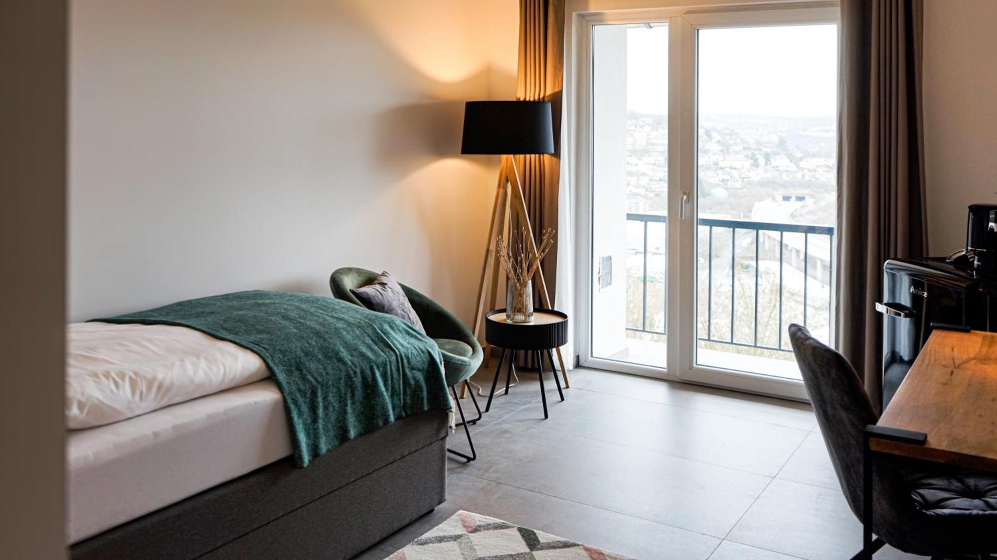 Si-View Einzelzimmer Mit Balkon Zimmer 4 - Hotel Siegen Bagian luar foto